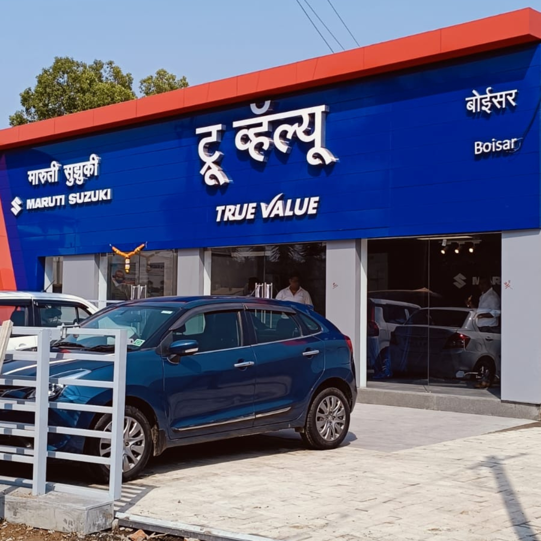 Pre-Owned cars available at Shivam Autozone – Explore a wide range of quality used cars with trust and reliability.