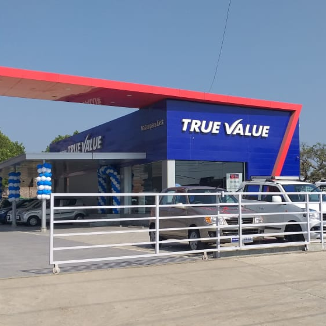 Pre-Owned cars available at Shivam Autozone – Explore a wide range of quality used cars with trust and reliability.