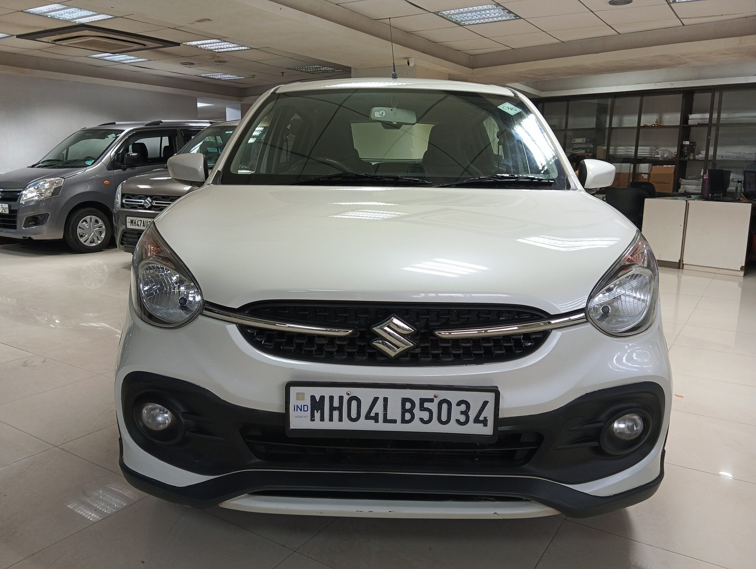 Celerio VXI CNG white