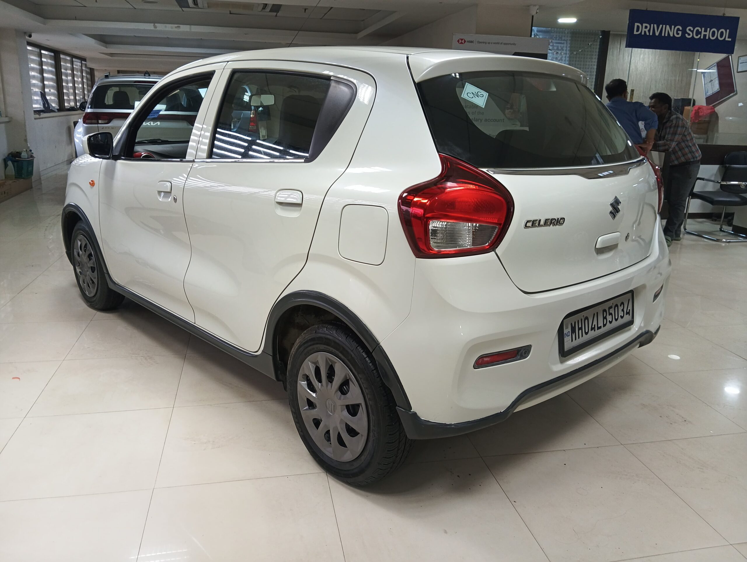 Celerio VXI CNG white