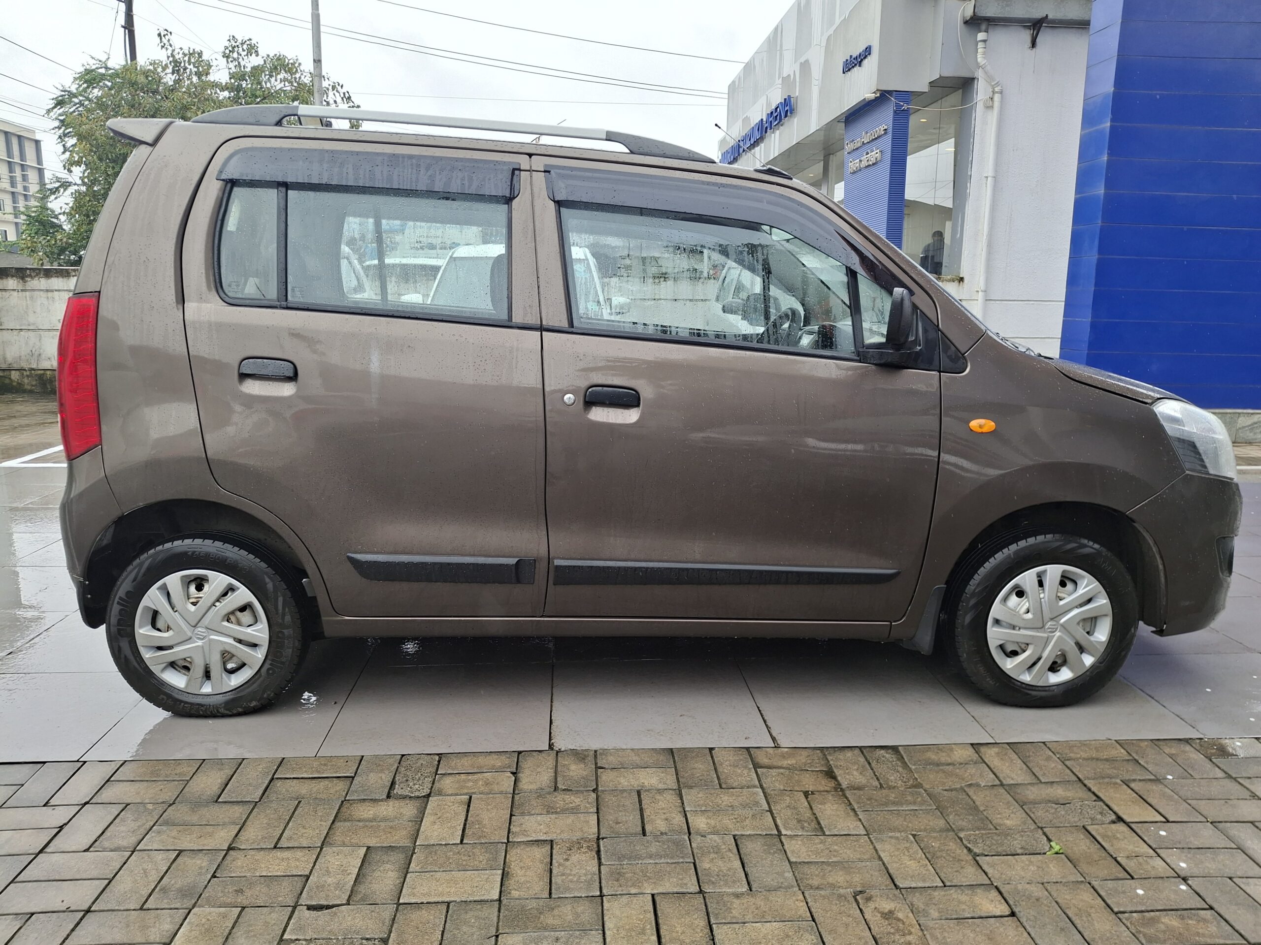WagonR LXI