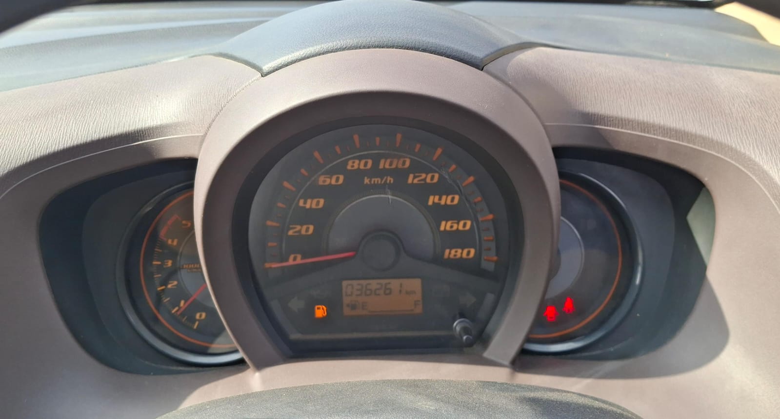 Honda Amaze 1.5 SMT IDTEC