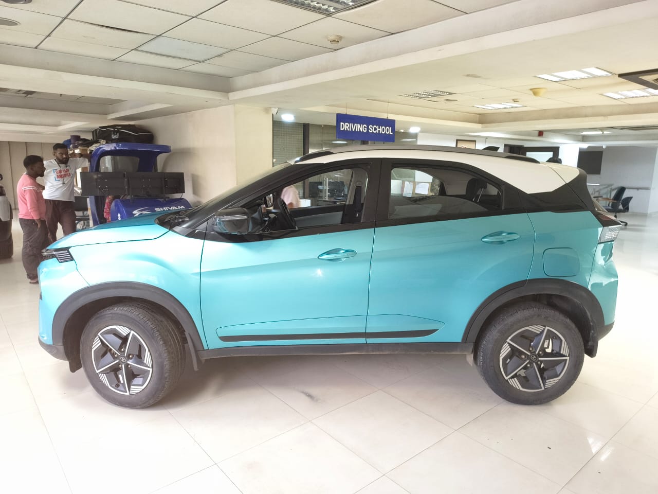 TATA NEXON CRTV+PMT