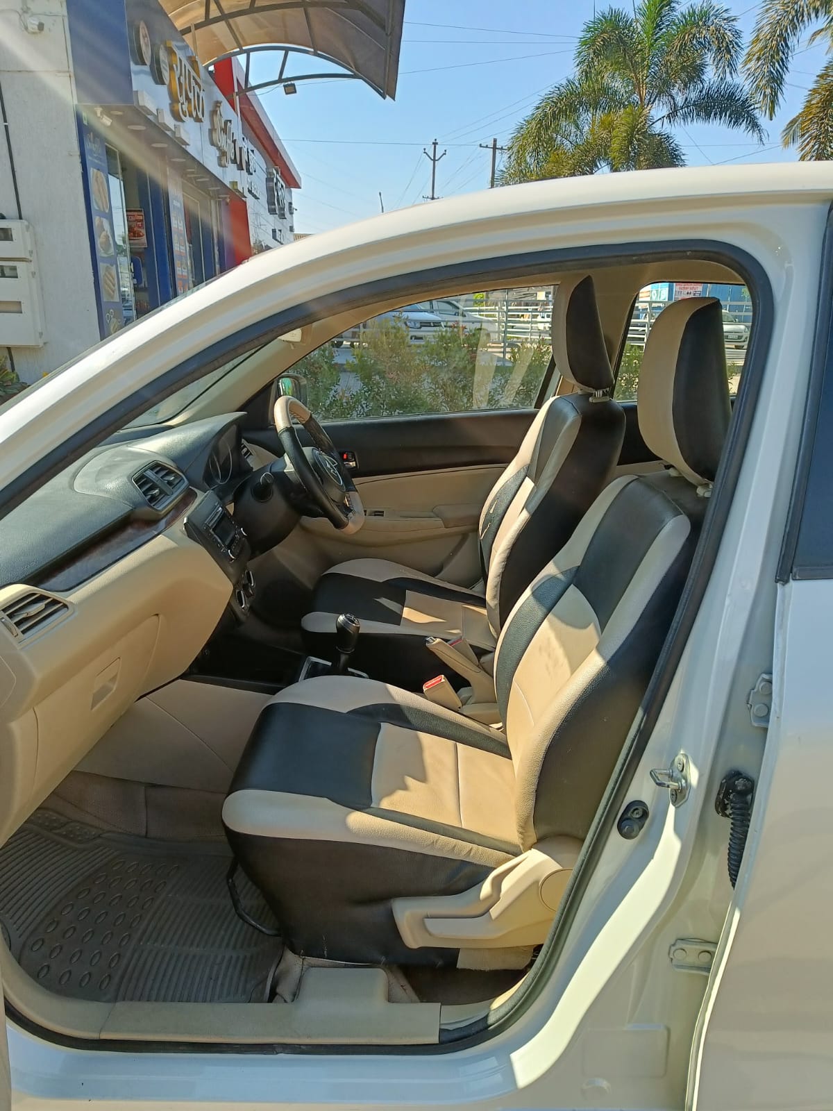 SWIFT DZIRE VXI